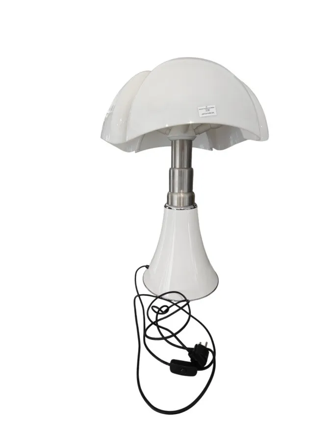 Lampe de Table Pipistrello Modèle 620 par Gae Aulenti 1965