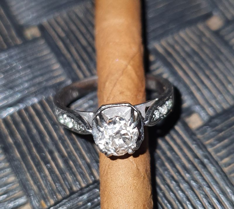 Bague de Fiançailles Art Déco en Or et Diamants, 20ème Siècle